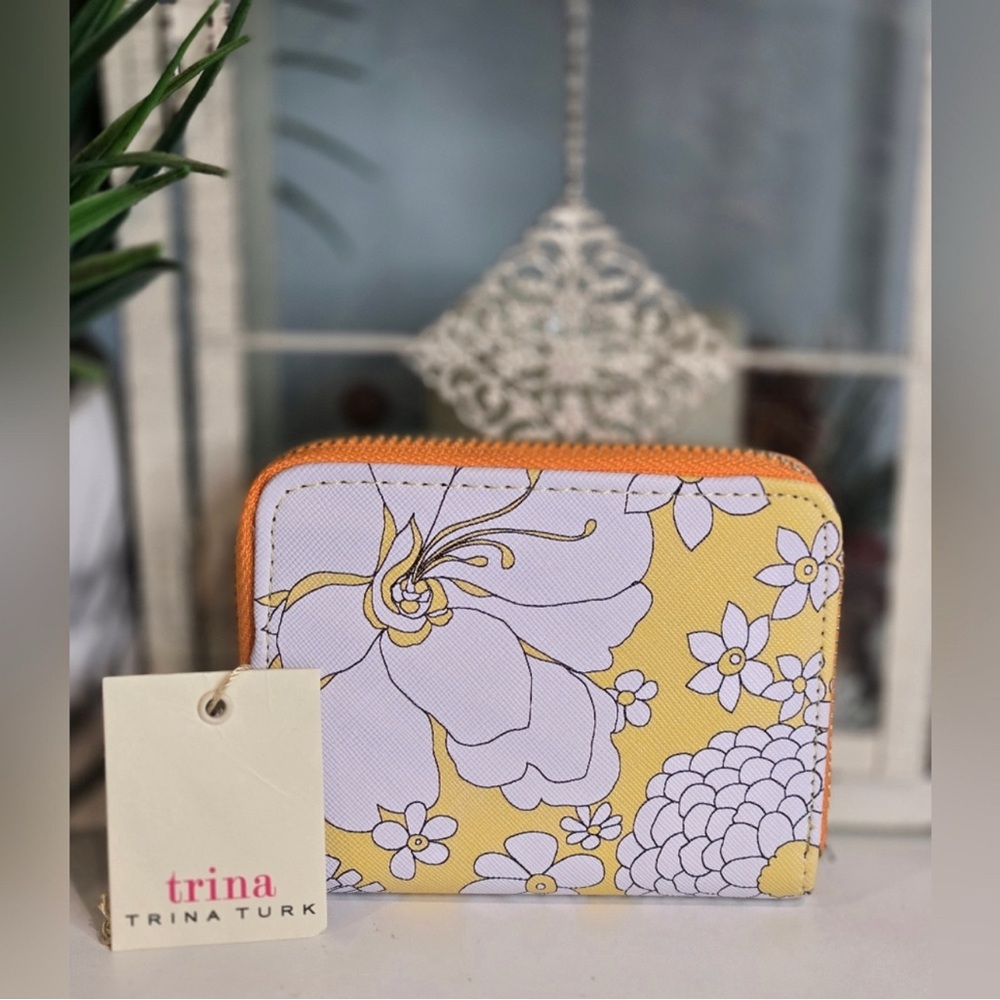 Trina Turk Yellow and White Key Card Holder Floral Design